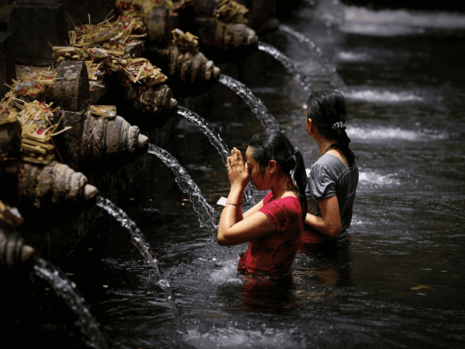 Unusual-Bali-Healing-Tour